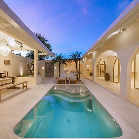 Villa Stella: 2Br Vibrant Mediterranean Oasis Canggu Exterior foto